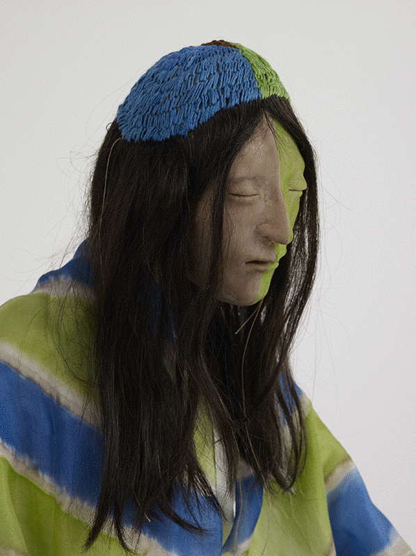  Francis Upritchard, Blue and Green Scarf 2012, modelling material, foil, wire, paint, cloth, human hair. Collection of Auckland Art Gallery Toi o Tamaki, gift of the Patrons of the Auckland Art Gallery, 2013. Image courtesy of the artist and Kate MacGarry, London.